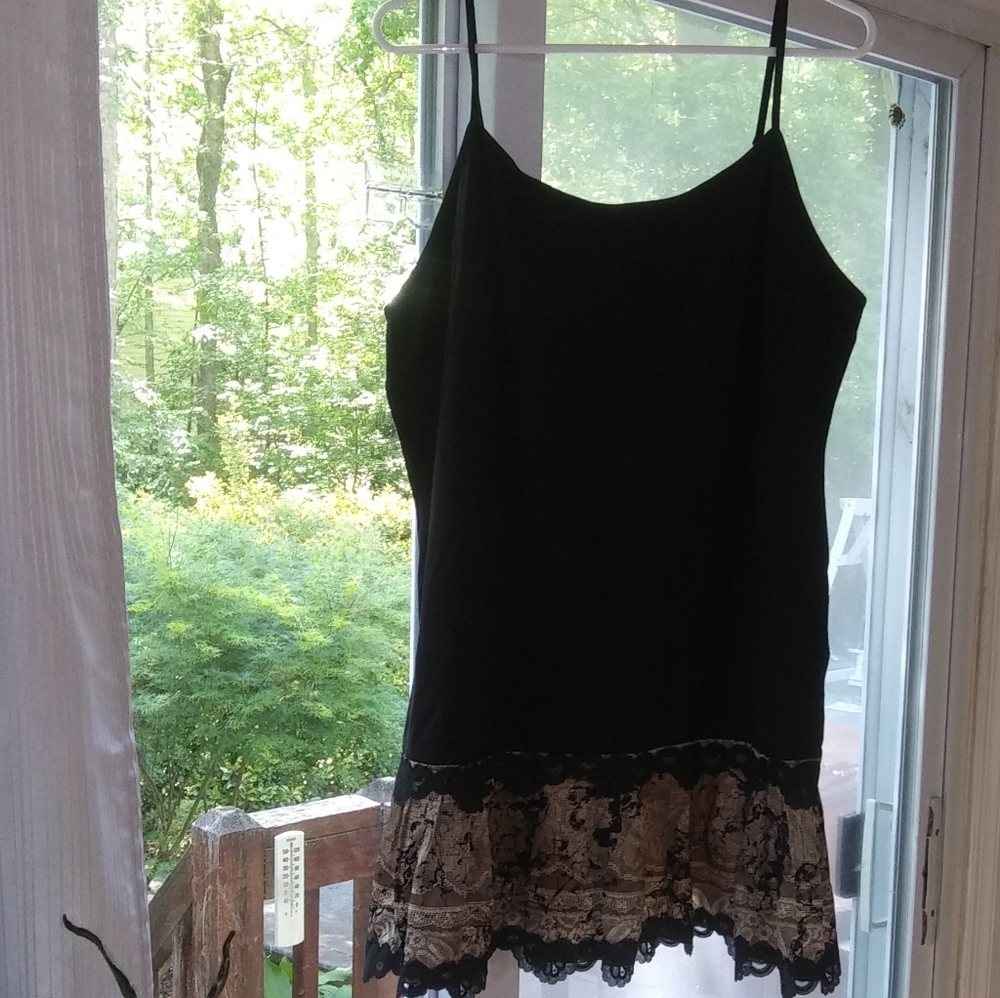 Cato cami top with adjustable straps black/tan